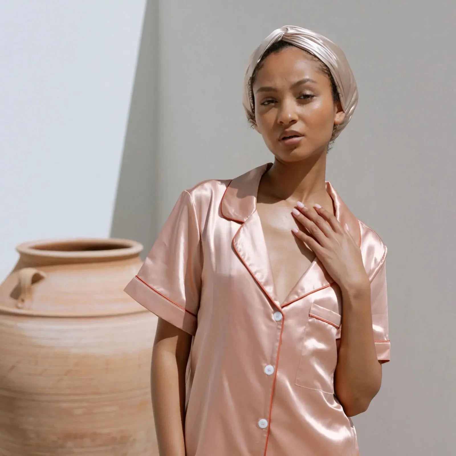 Overnight Hair-Repair Mulberry Silk-Bonnet null